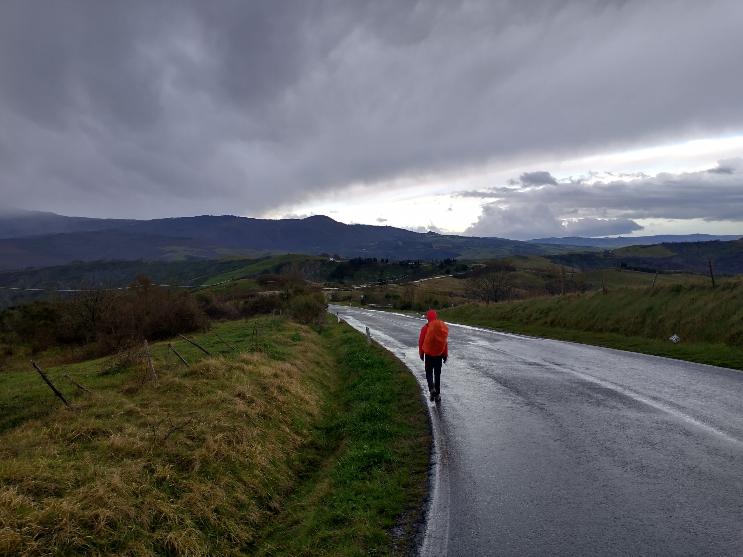 Via Francigena dag 8: Radicofani til San Quirico d'Orcia - Vores vandre ...